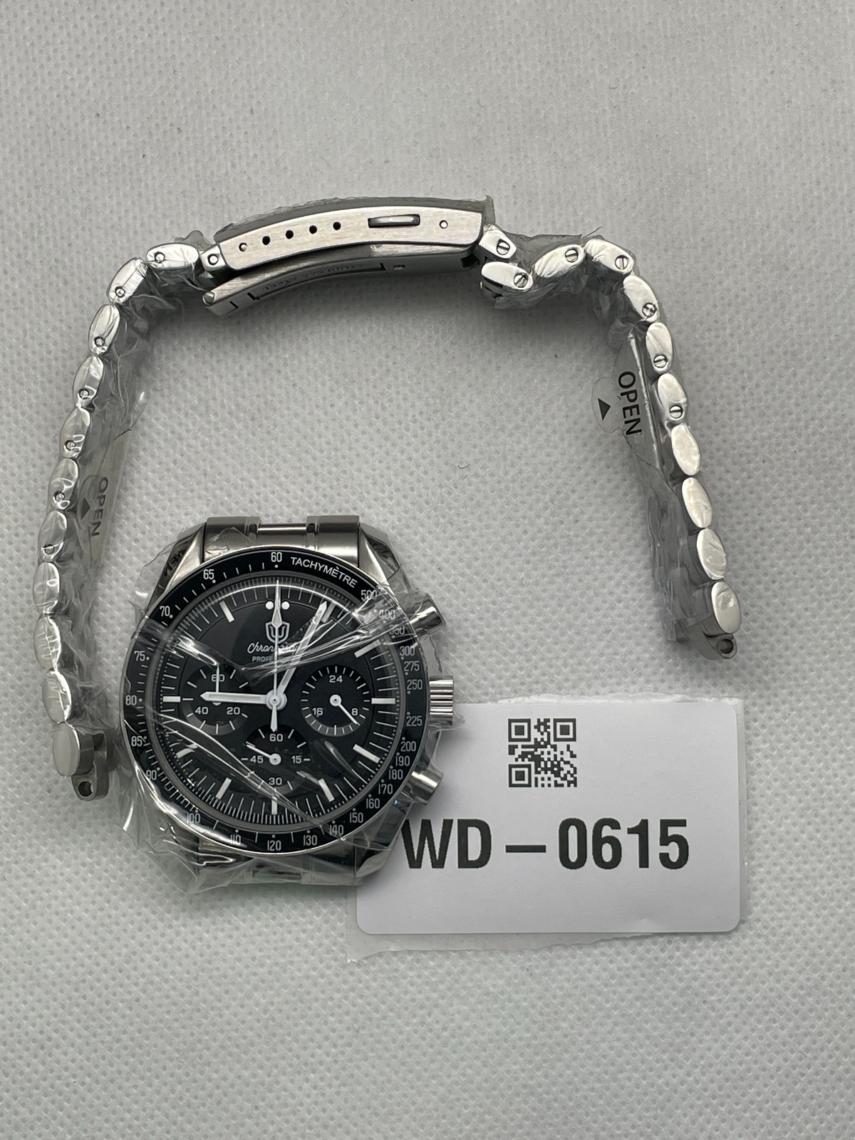 US Pre-Owned Watchdives WD1863 39mm VK63 Chronograph Watch