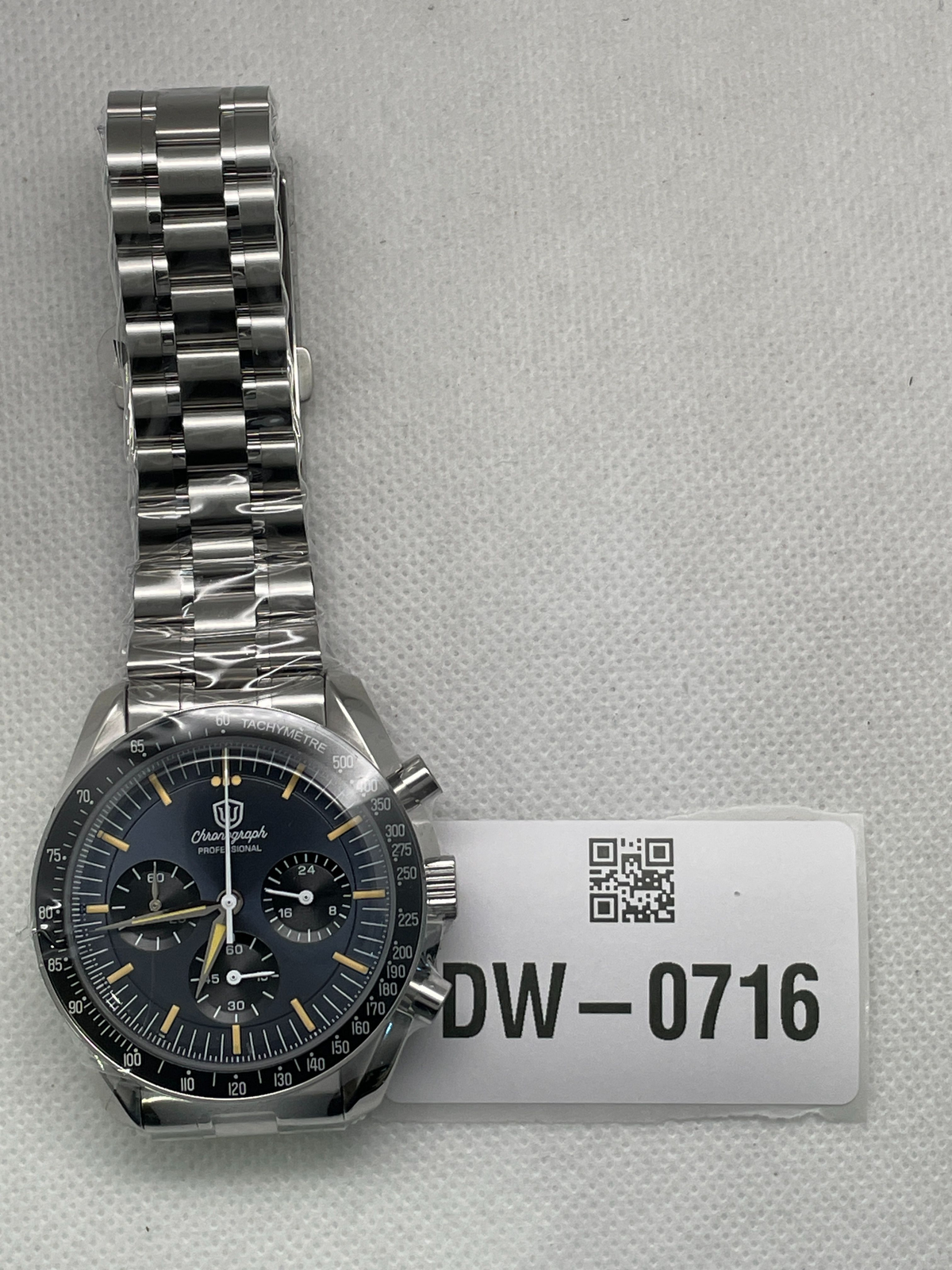 US Pre-Owned Watchdives WD1863 39mm VK63 Chronograph Watch