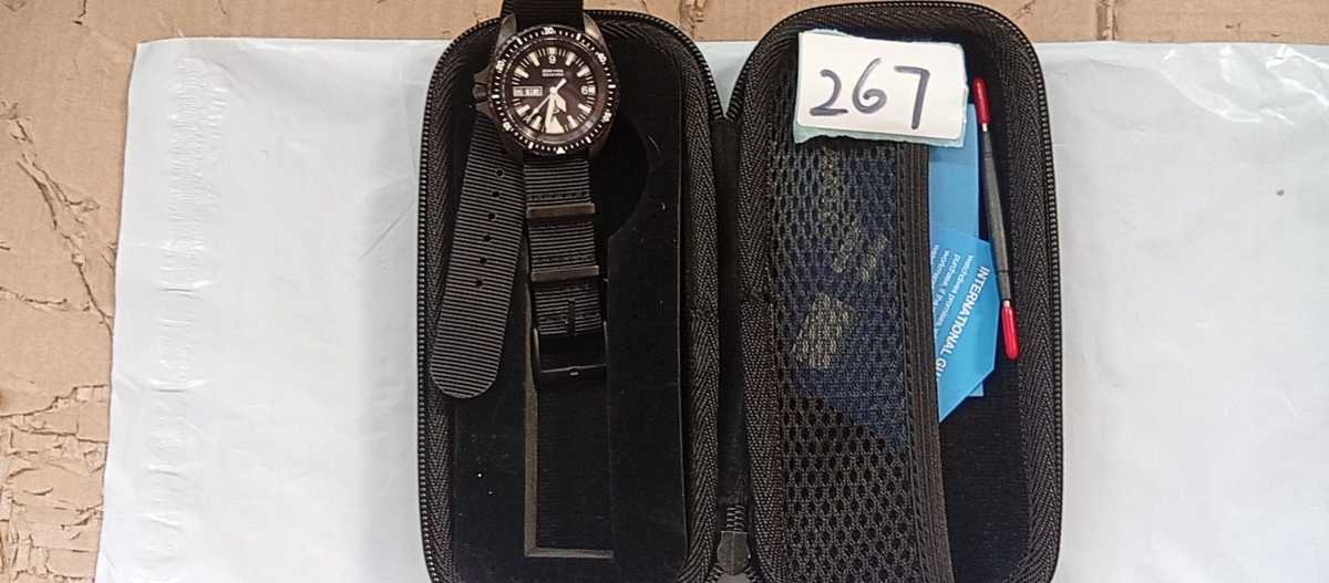 EU Pre-Owned Watchdives WD1980 VH31 Military Diver Watch V3