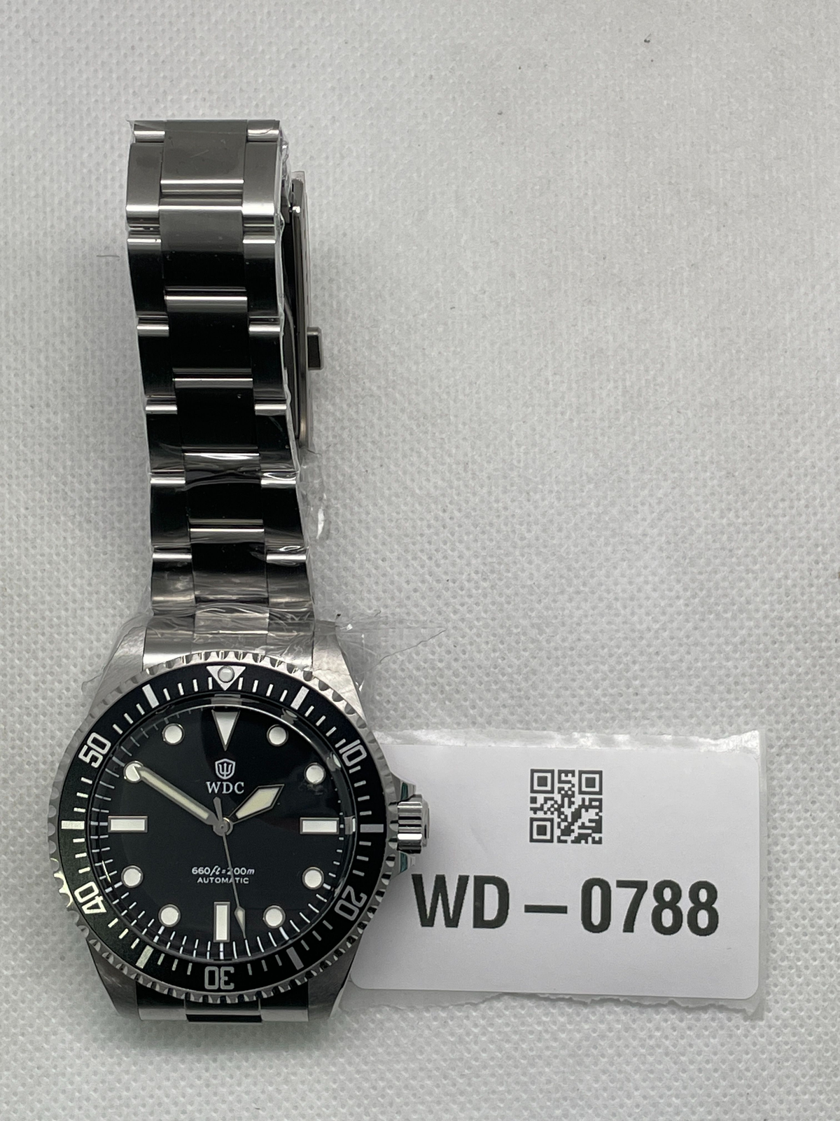 US Pre-Owned Watchdives WD5513B Top Hat Sapphire Vintage Sub Watch