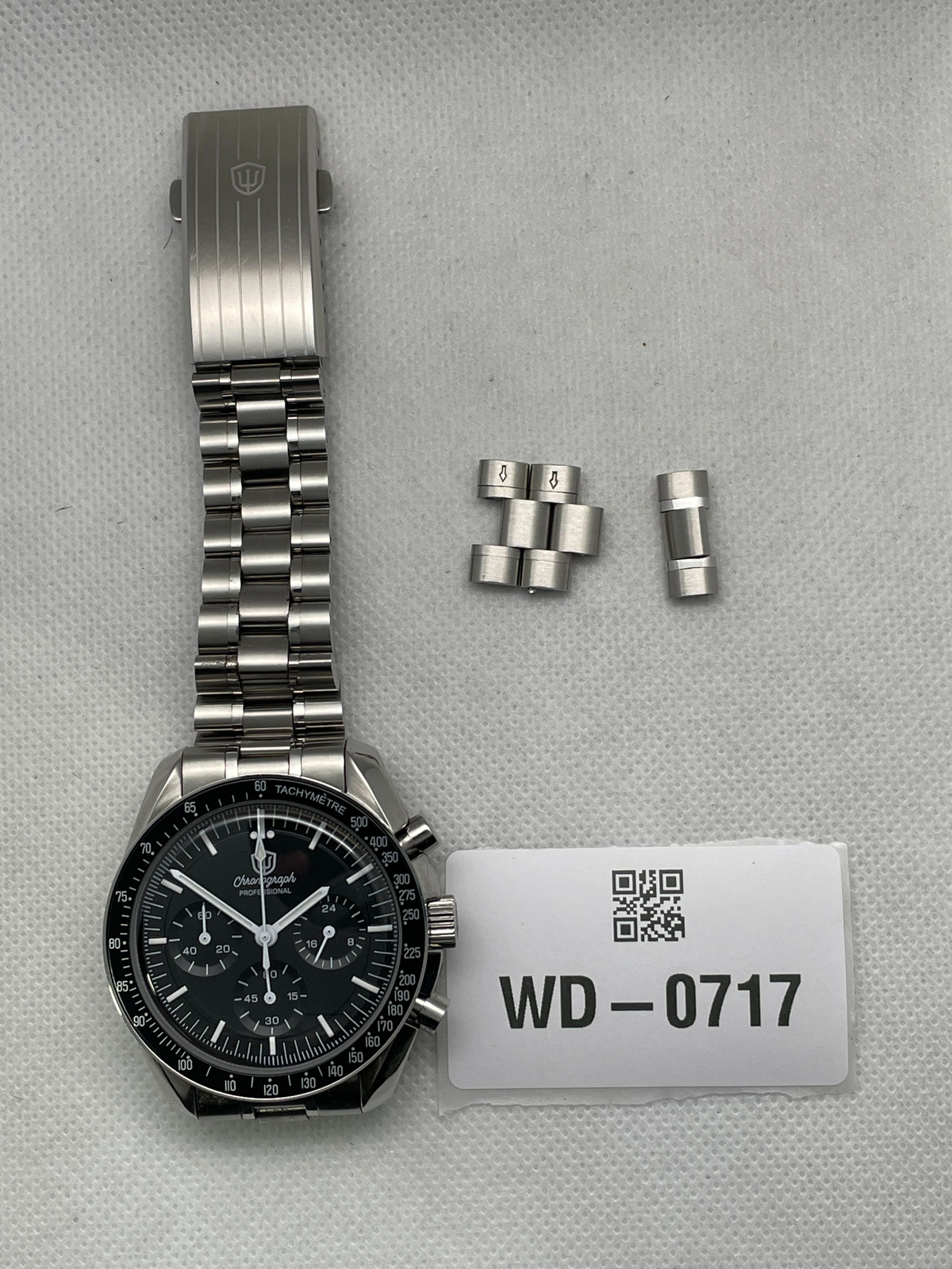 US Pre-Owned Watchdives WD1863 39mm VK63 Chronograph Watch
