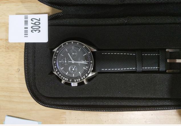 US Pre-Owned Watchdives WD1860 VK63 Chronograph Watch