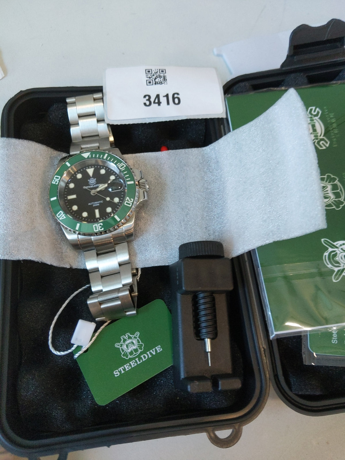 US Pre-Owned Steeldive SD1953 Sub Men Watch