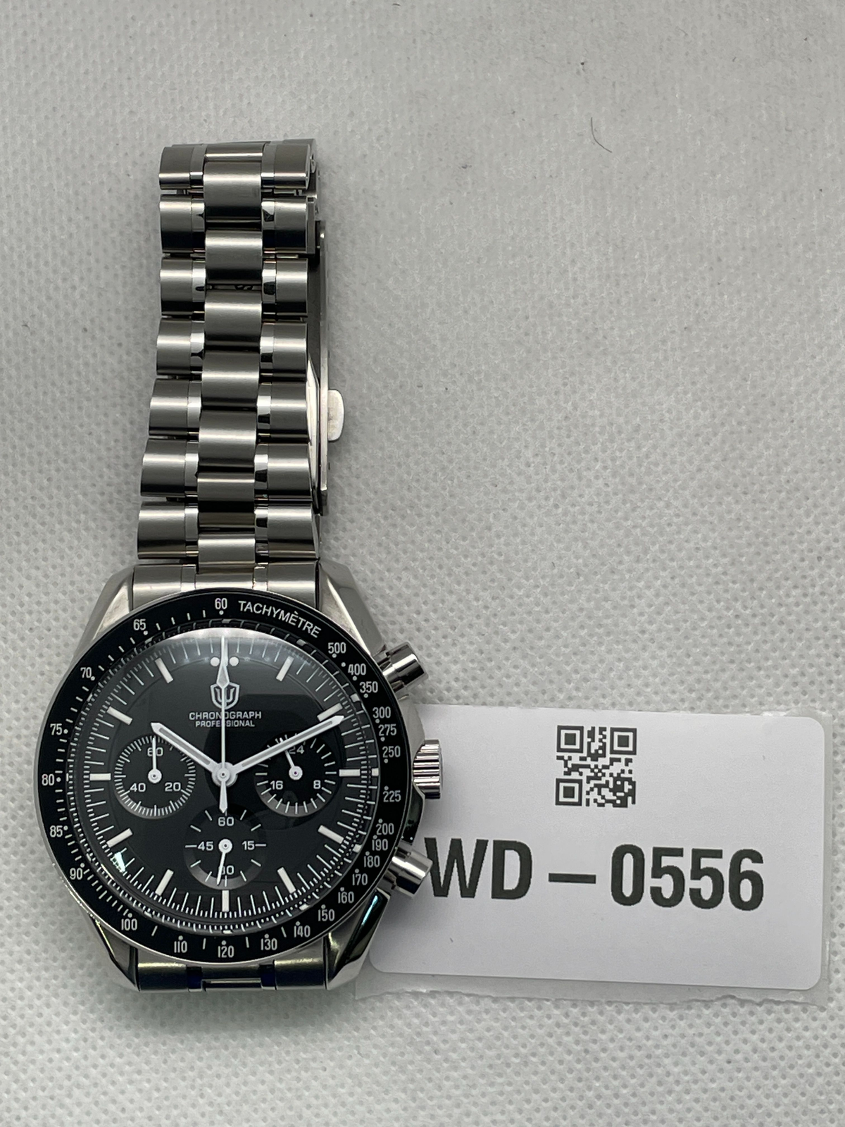 US Pre-Owned Watchdives WD1860 V2 VK63 Chronograph Watch