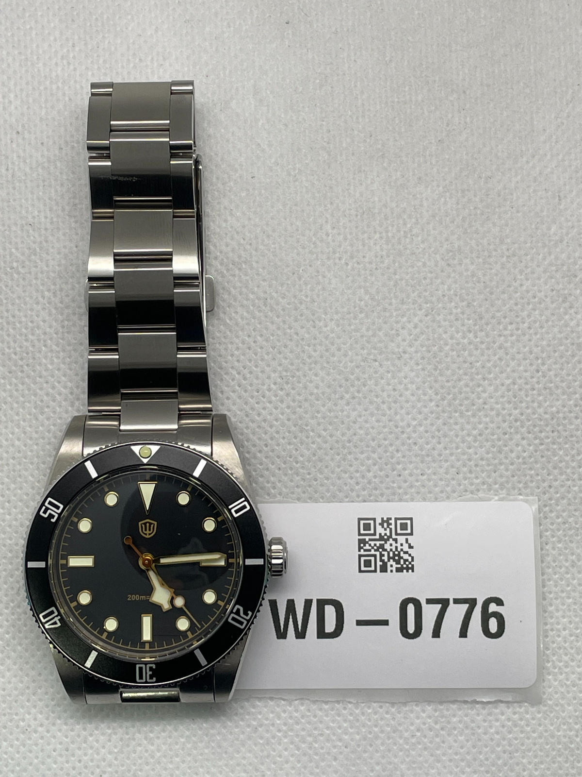US Pre-Owned Watchdives WD7922 V2 37mm VH31 Watch