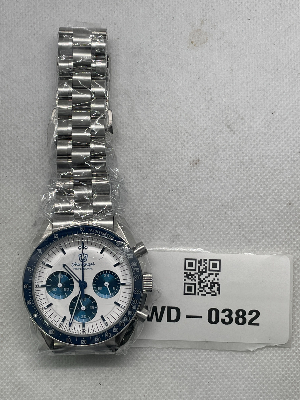 US Pre-Owned Watchdives 39mm VK63 Chronograph Watch WD1863