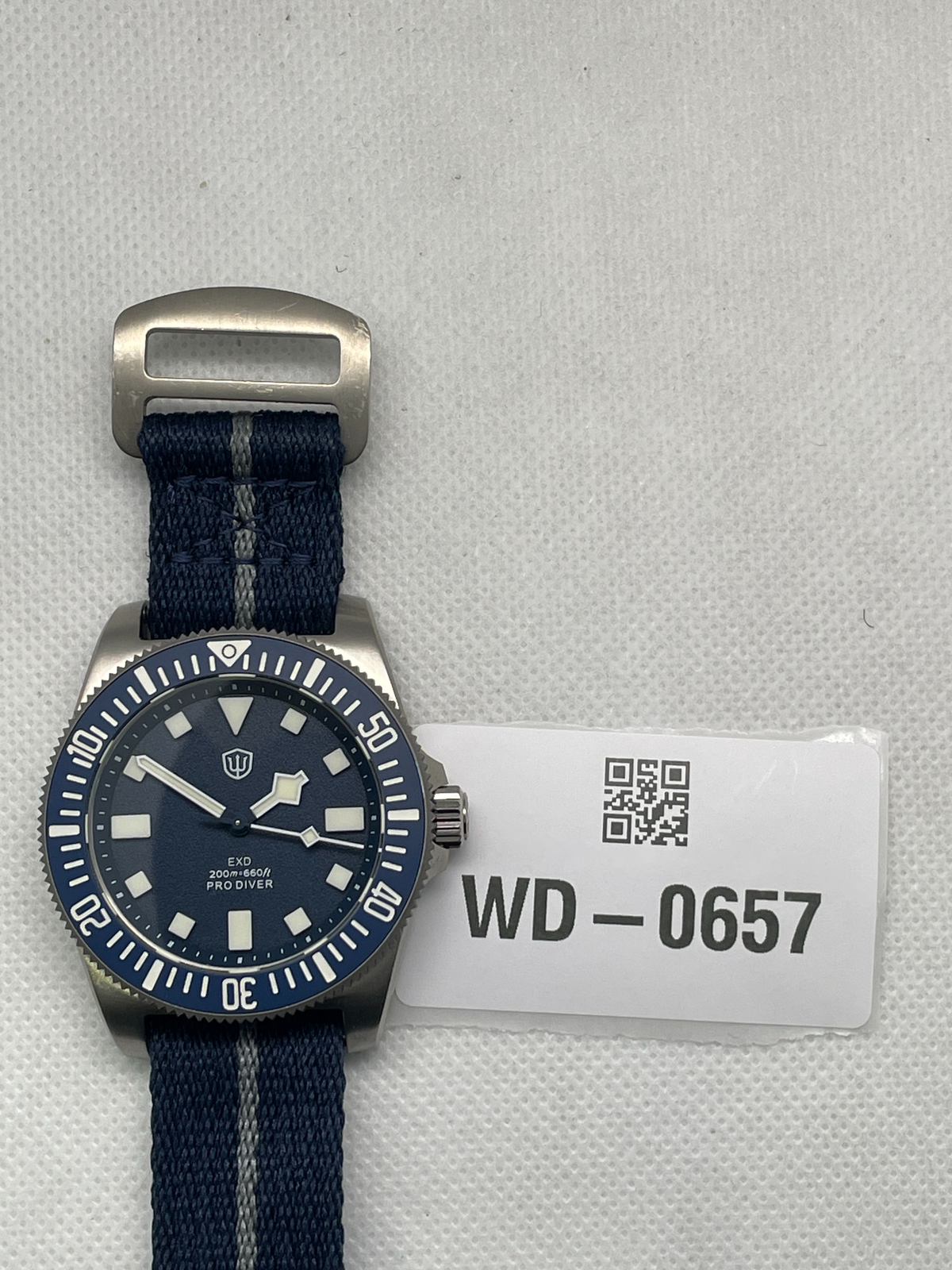 US Pre-Owned Watchdives 40mm EXD Titanium Diver Watch