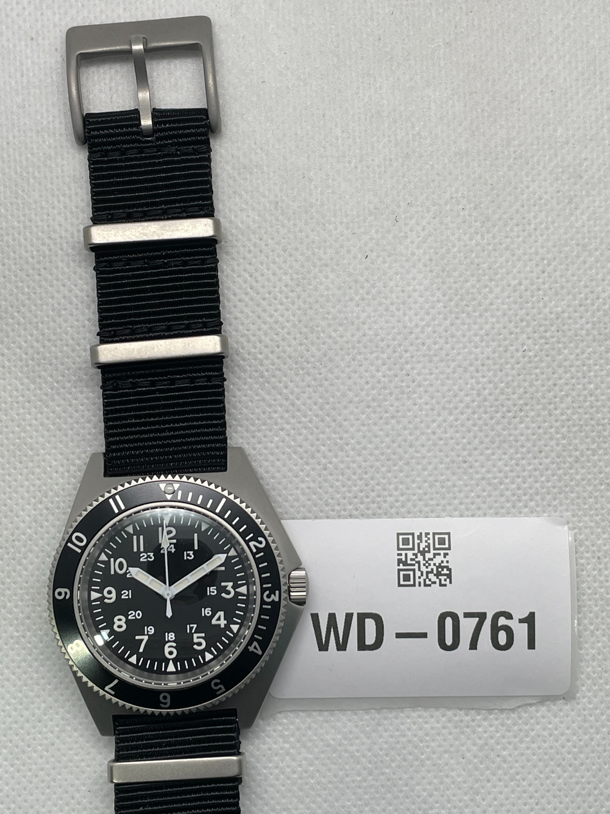 US Pre-Owned Watchdives WD1972 VH31 Military Dive Watch V2