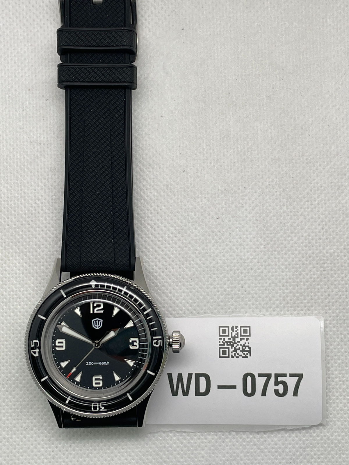 US Pre-Owned Watchdives WD50Q 38mm VH31 50-Fathoms Dive Watch