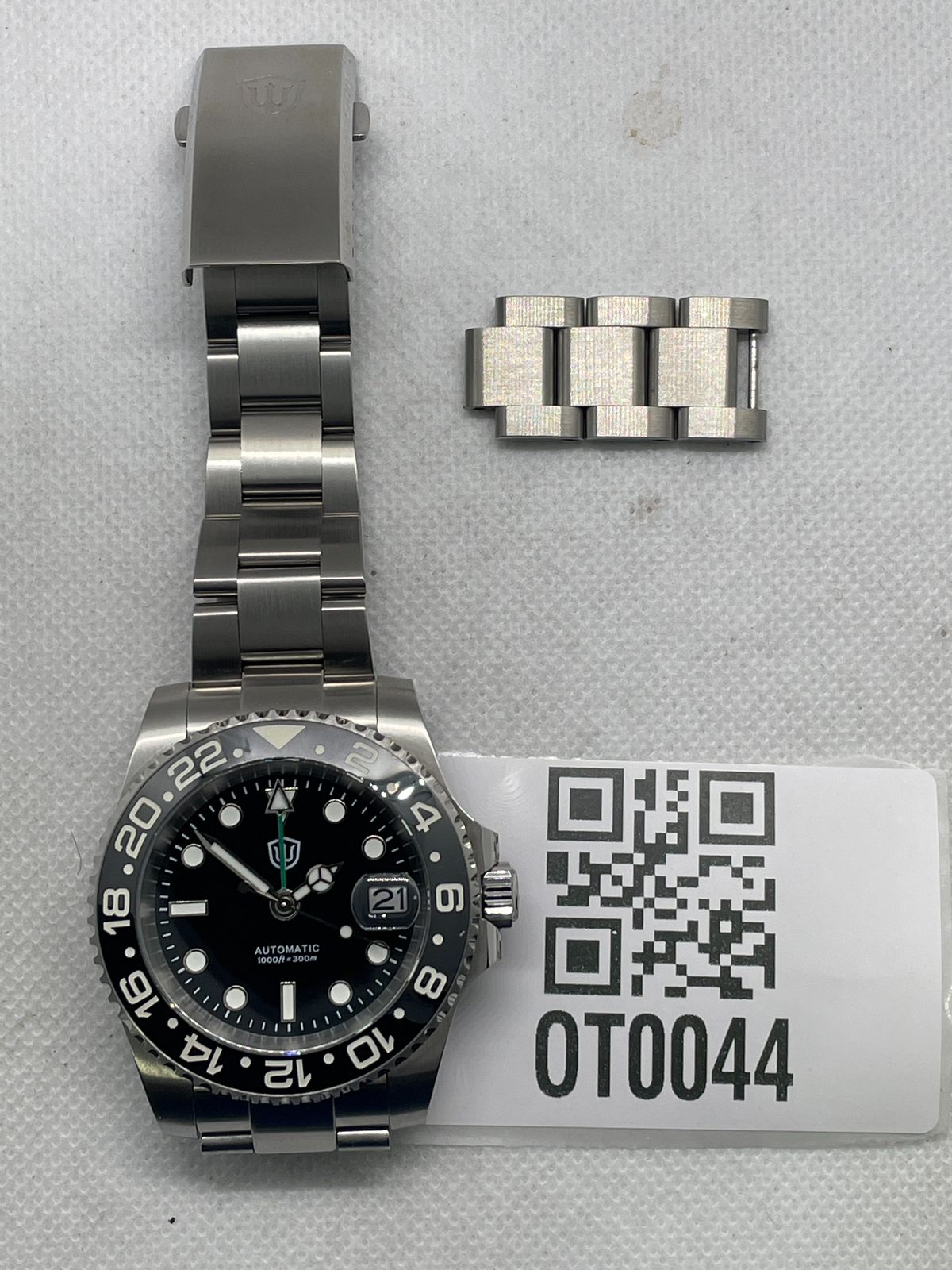 US Pre-Owned Watchdives WD16760 NH34 Sub GMT Watch V2