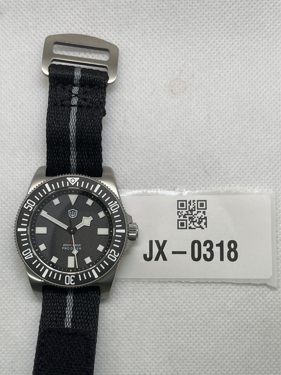 UK Pre-Owned Watchdives 40mm EXD Titanium Diver Watch