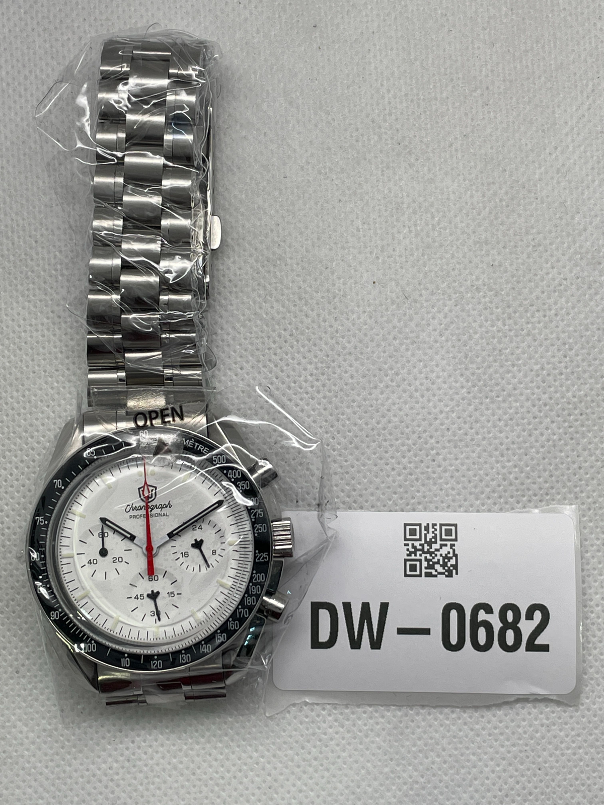 US Pre-Owned Watchdives WD1863 39mm VK63 Chronograph Watch