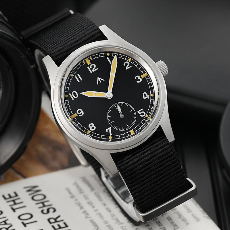 US Pre-Owned Militado 36mm D12 Sapphire Crystal Quartz Field Watch