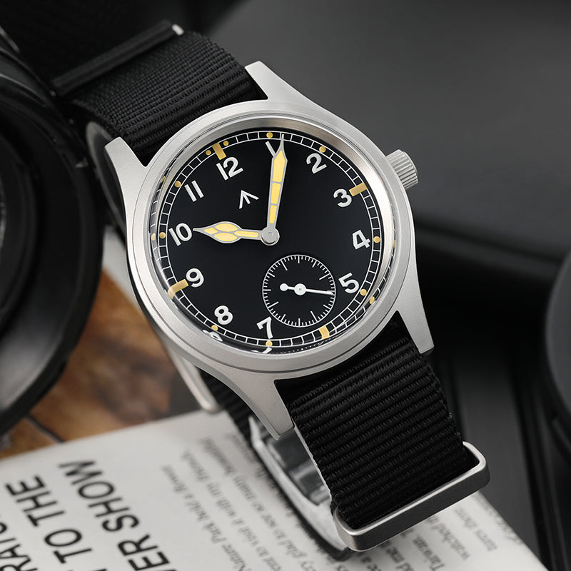 US Pre-Owned Militado 36mm D12 Sapphire Crystal Quartz Field Watch