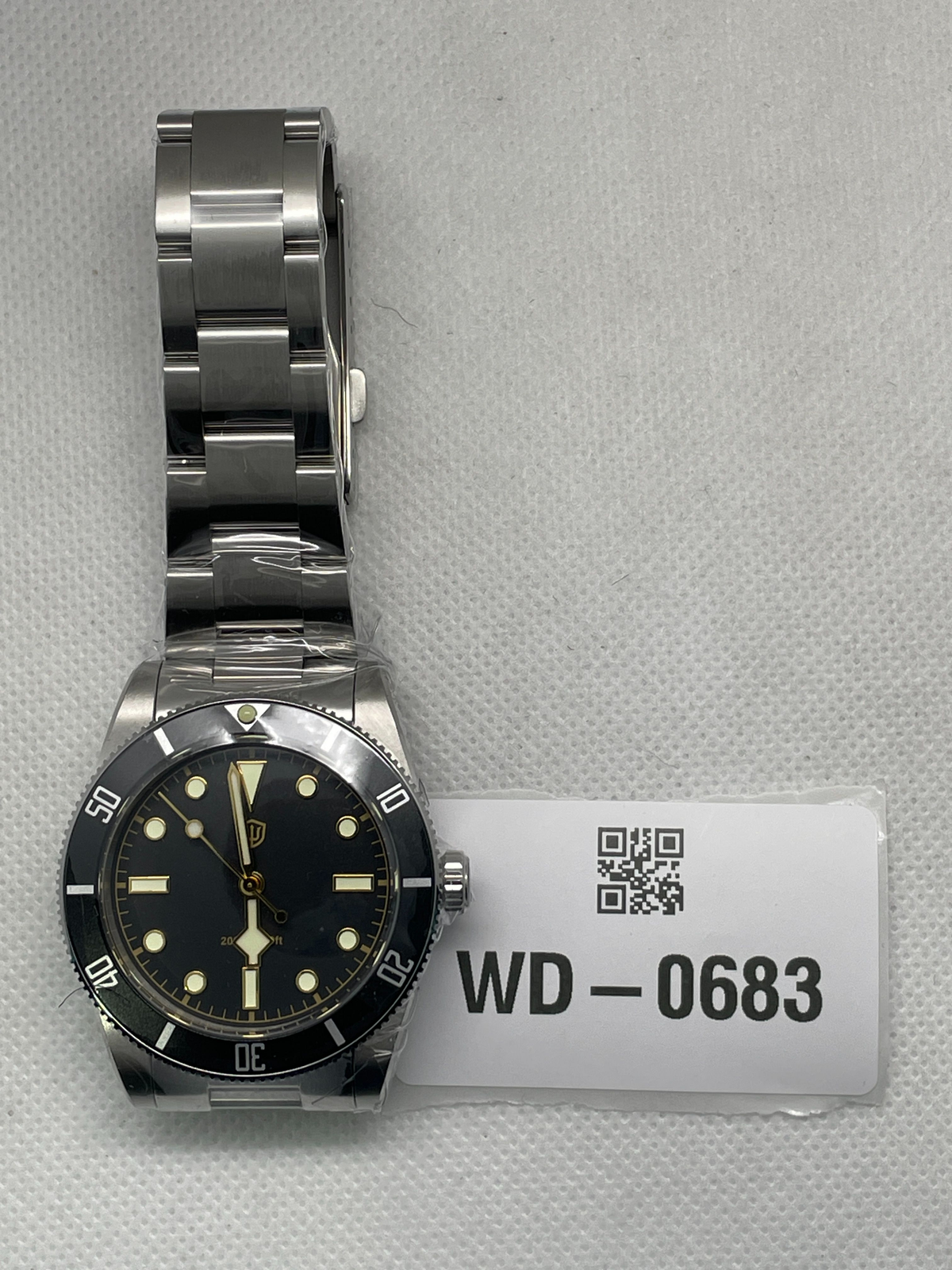 US Pre-Owned Watchdives WD7922 V2 37mm VH31 Watch