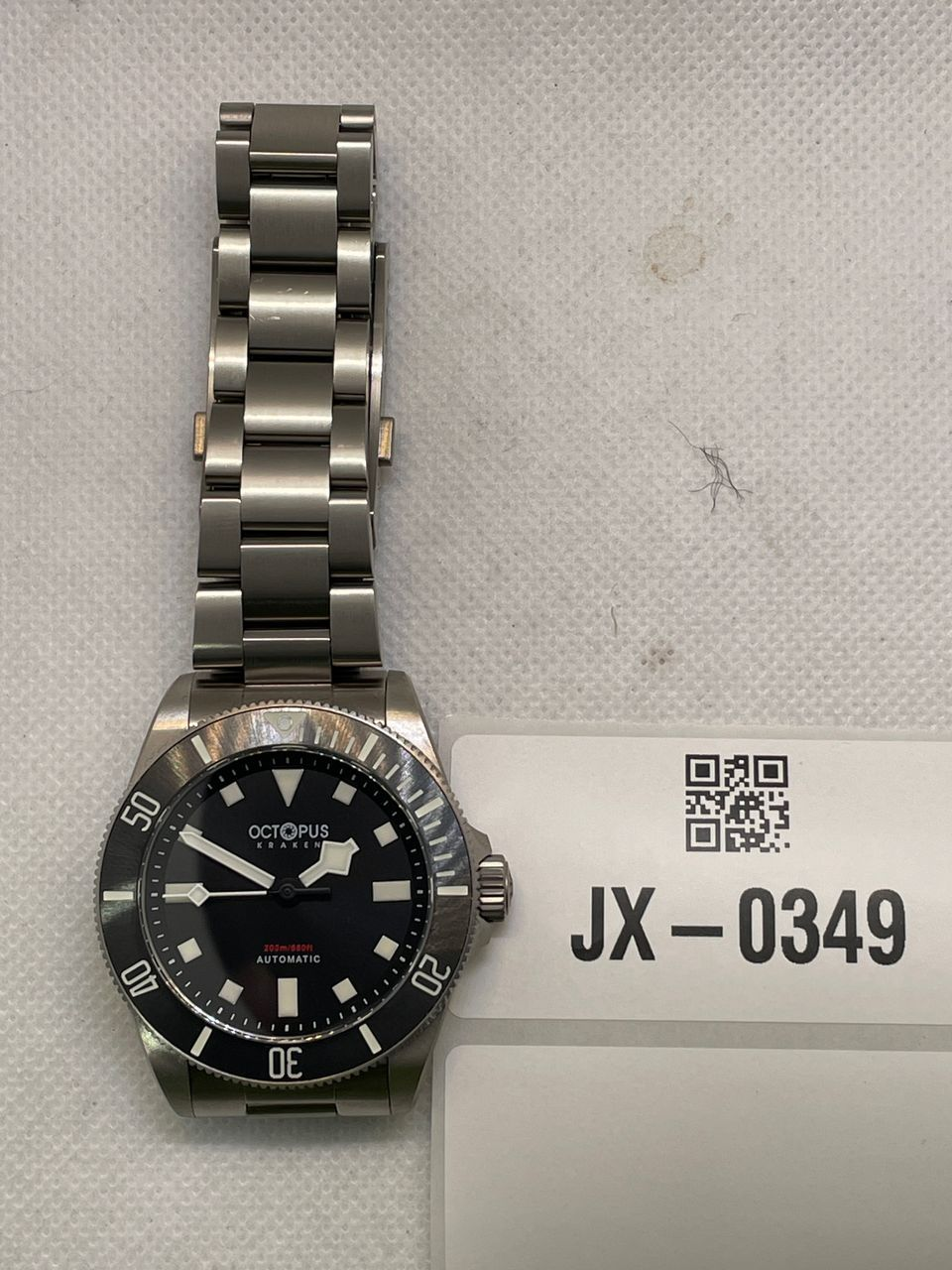 US Preowned Octopus Kraken 39mm Titanium PT5000 Automatic Watch
