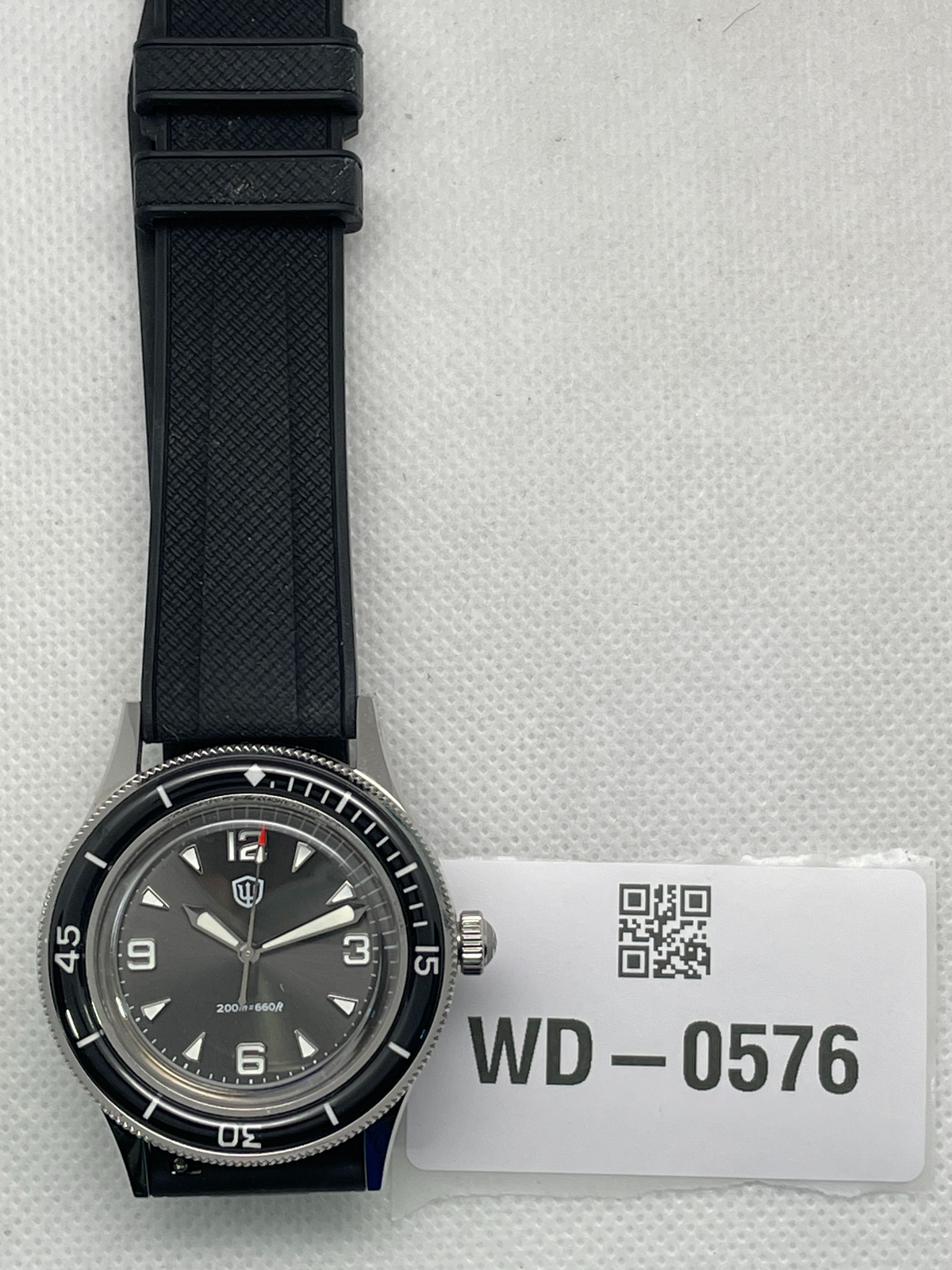 US Pre-Owned Watchdives WD50Q 38mm VH31 50-Fathoms Dive Watch