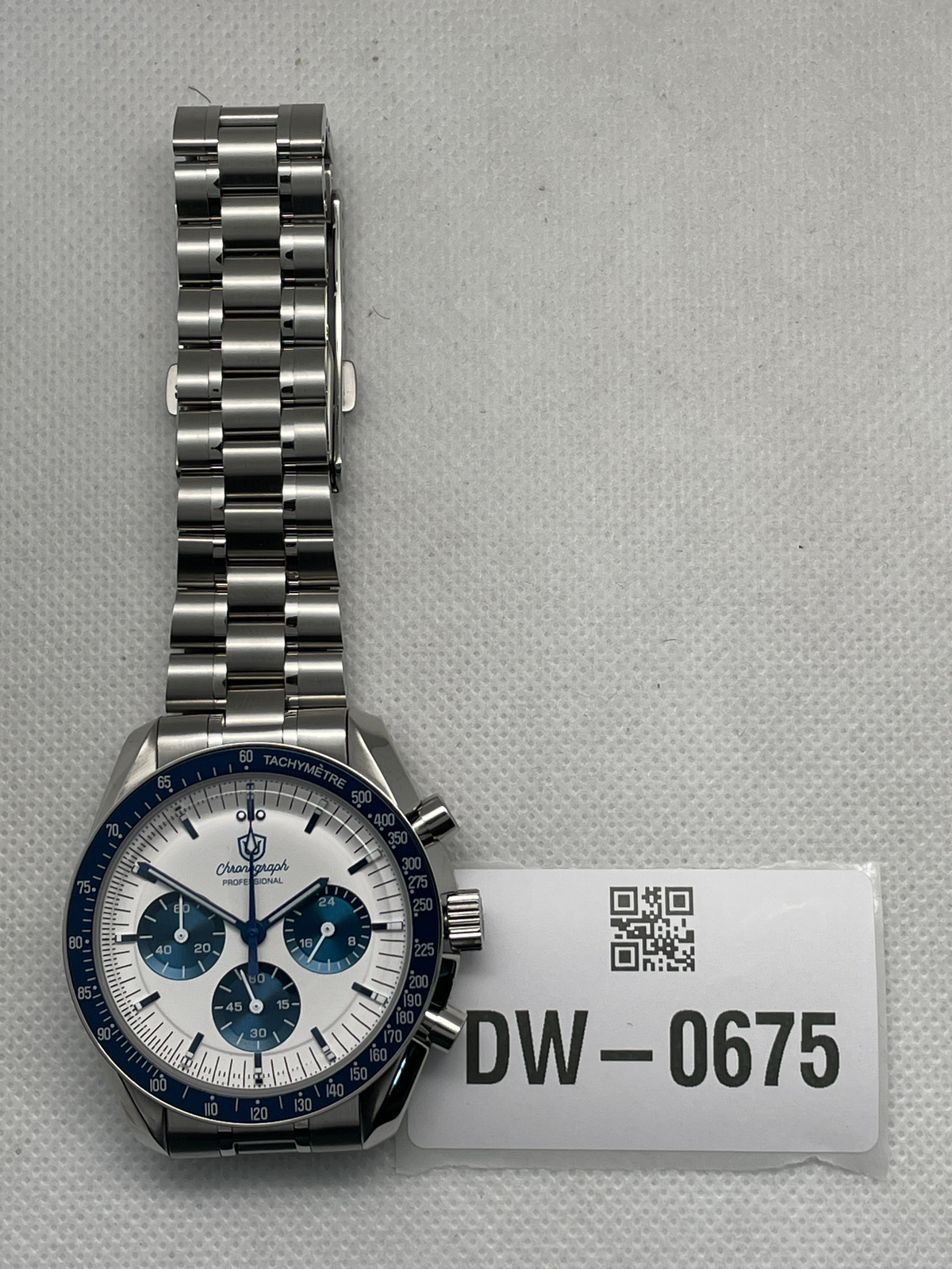 US Pre-Owned Watchdives WD1863 39mm VK63 Chronograph Watch