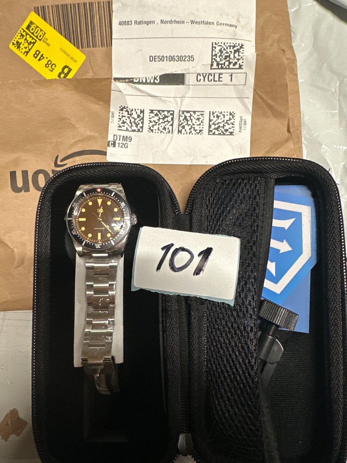 EU Pre-Owned Watchdives WD7922 V2 37mm VH31 Watch