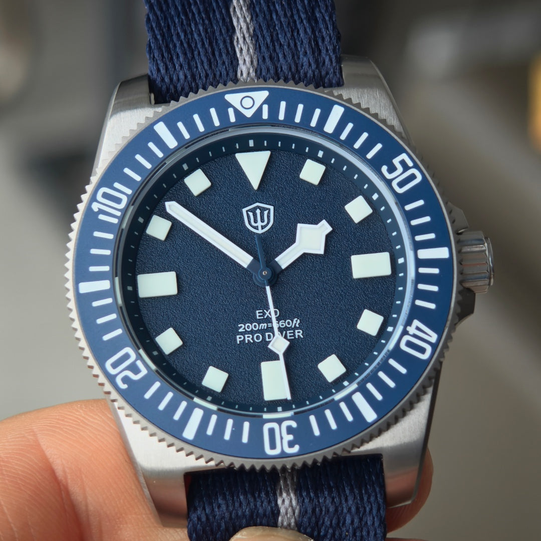 UK Pre-Owned Watchdives 40mm EXD Titanium Diver Watch