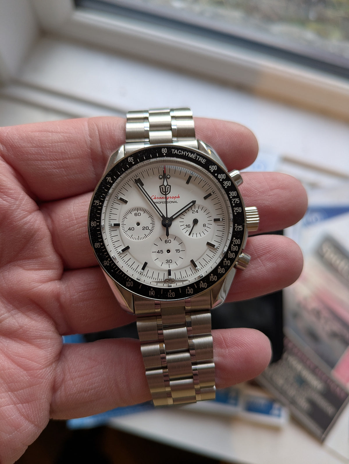 US Pre-Owned Watchdives WD1860 VK63 Chronograph Watch