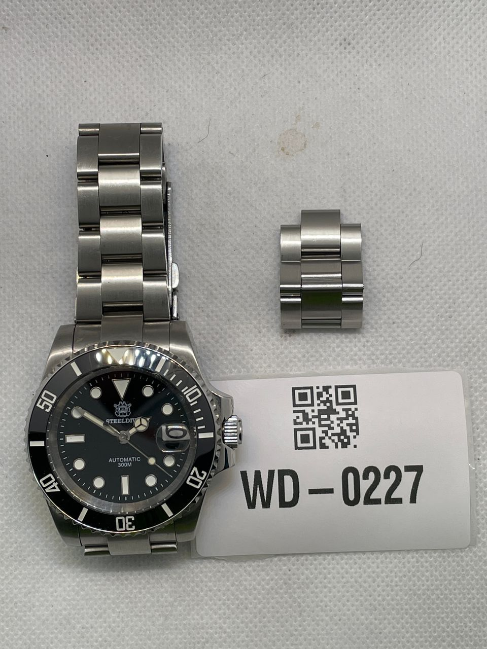 US Pre-Owned Steeldive SD1953 Sub Men Watch