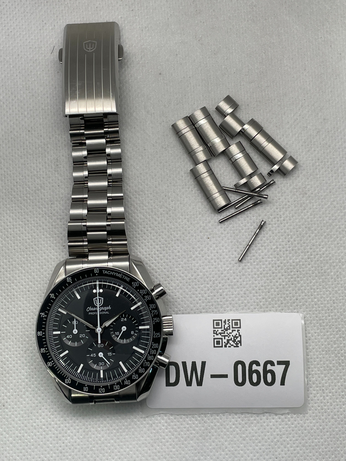US Pre-Owned Watchdives WD1863 39mm VK63 Chronograph Watch