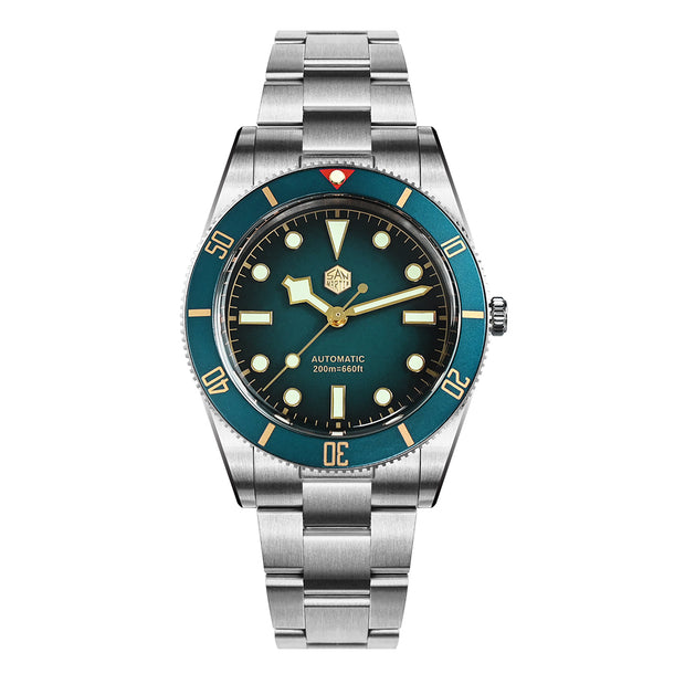 UK Pre-Owned San Martin SN0138-GB 37mm ST2130 Vintage Diver Watch