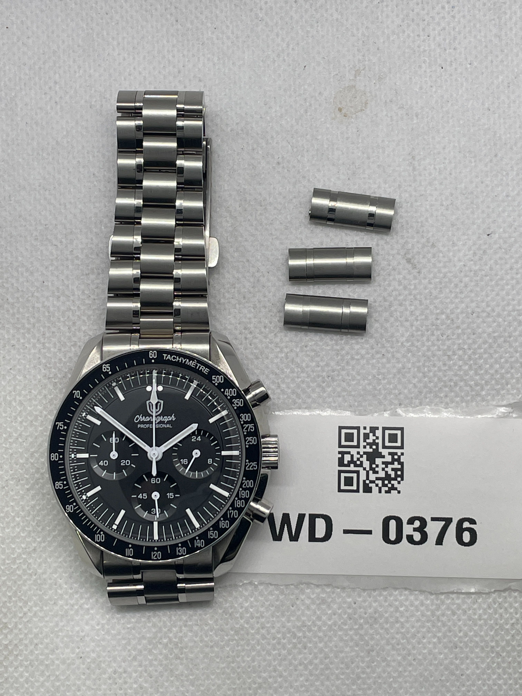 US Pre-Owned Watchdives 39mm VK63 Chronograph Watch WD1863