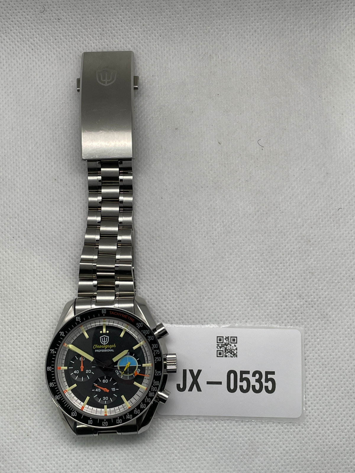 US Pre-Owned Watchdives WD1863 39mm VK63 Chronograph Watch