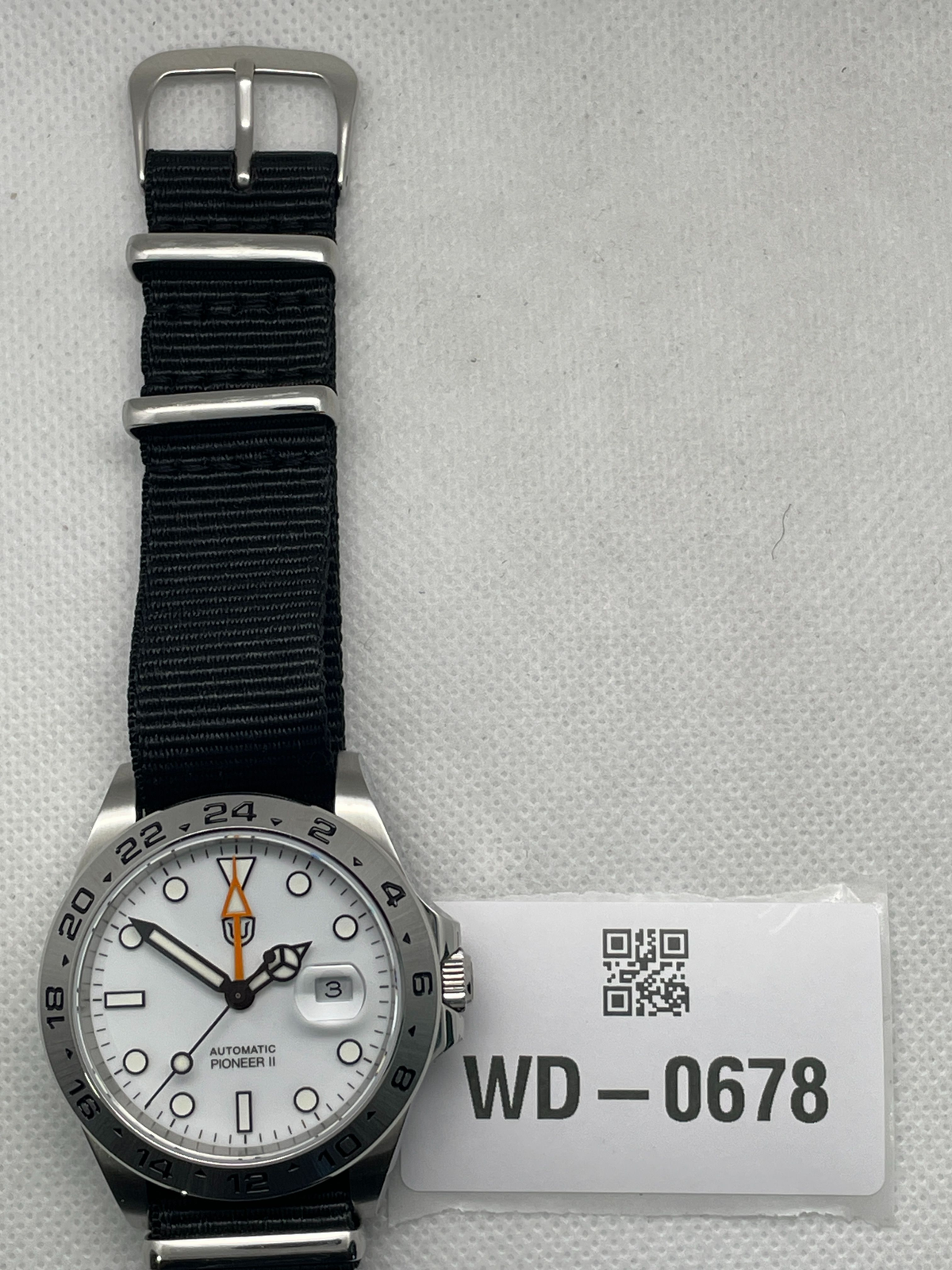 US Pre-Owned Watchdives WD1993 40mm 6460 GMT Watch