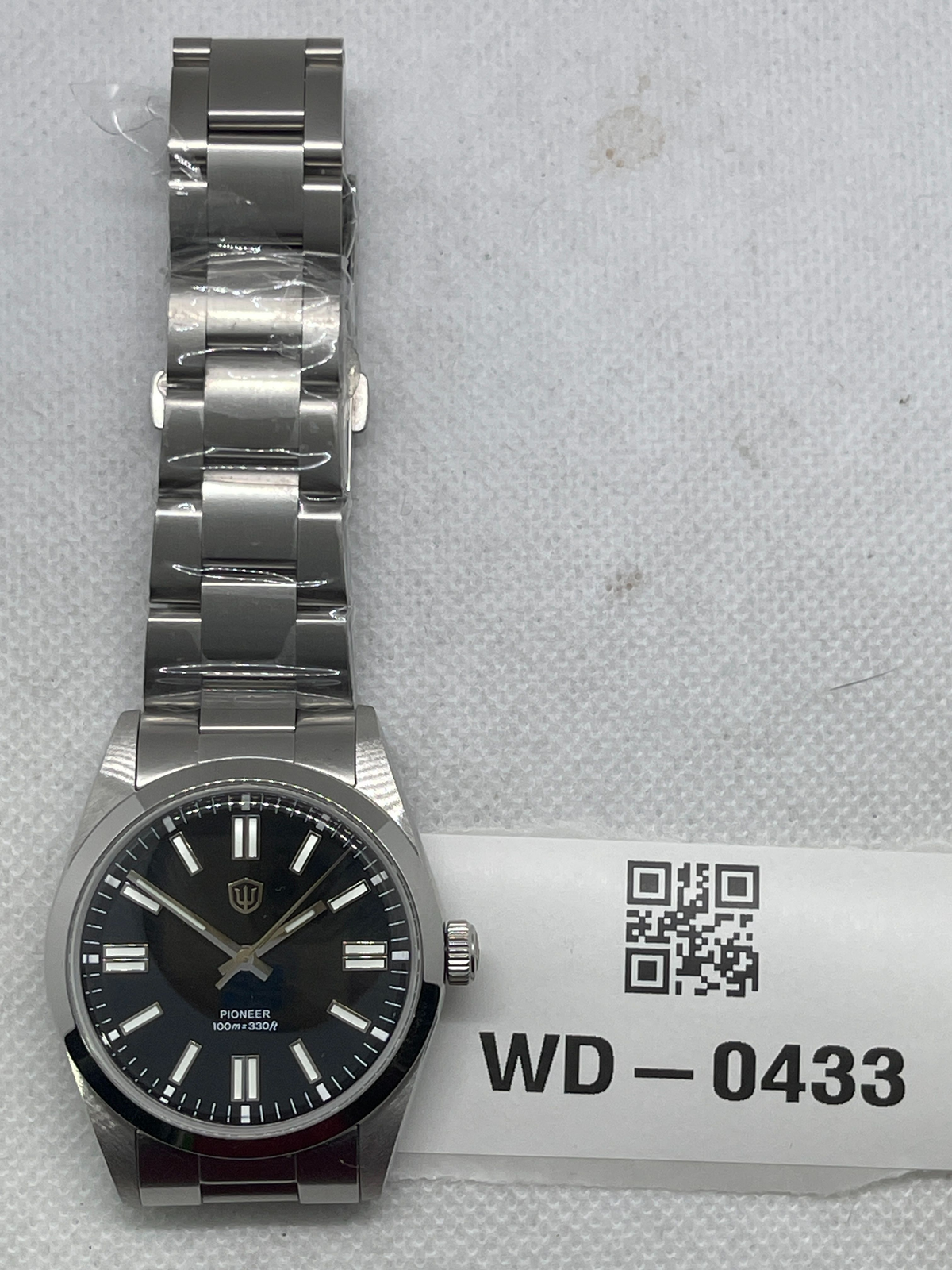 EU Pre-Owned Watchdives WD1016B 37mm Pioneer VH31 Men Watch