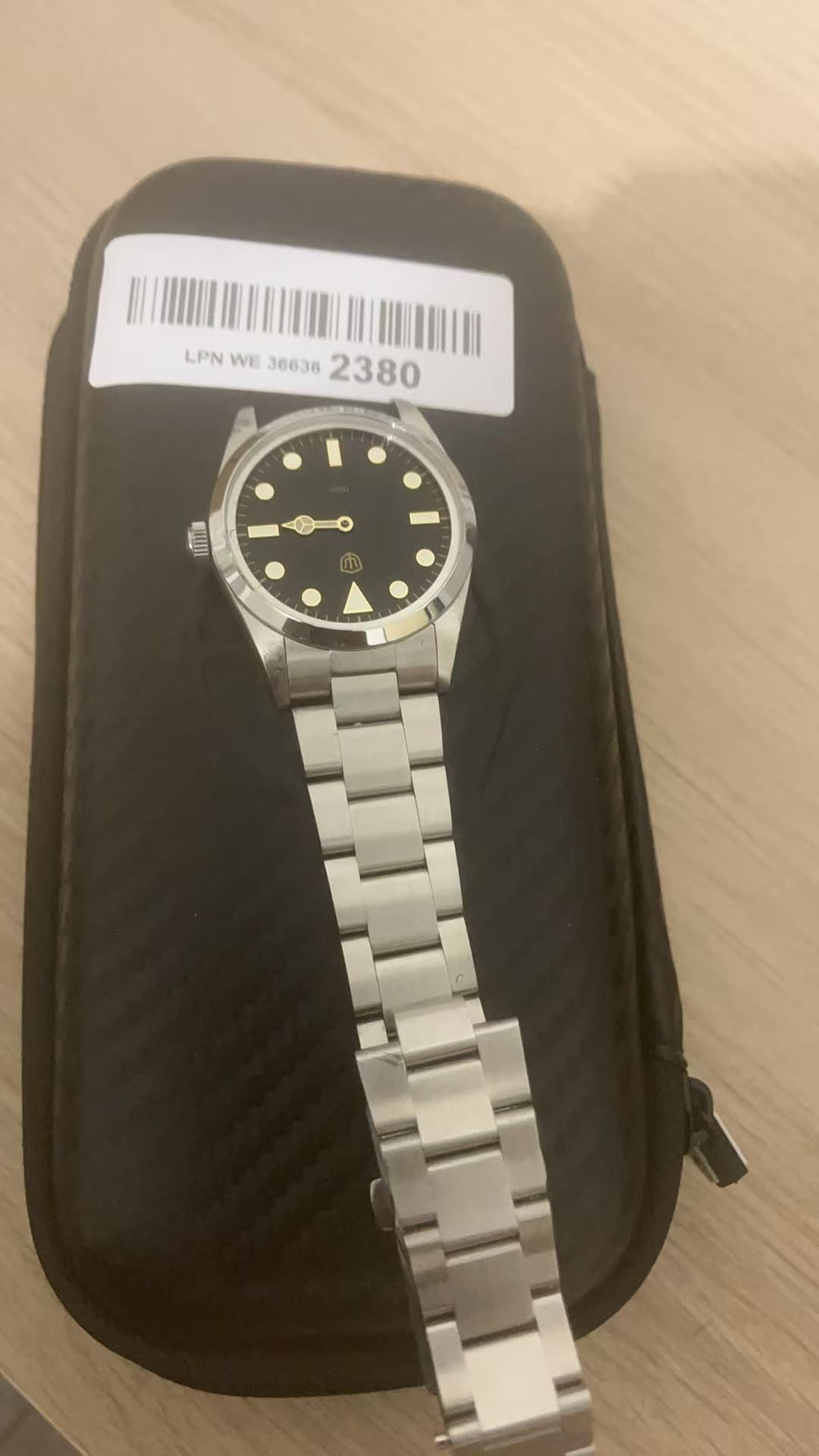 EU Pre-Owned Watchdives WD1016 37mm VH31 Explore Men Watch V3