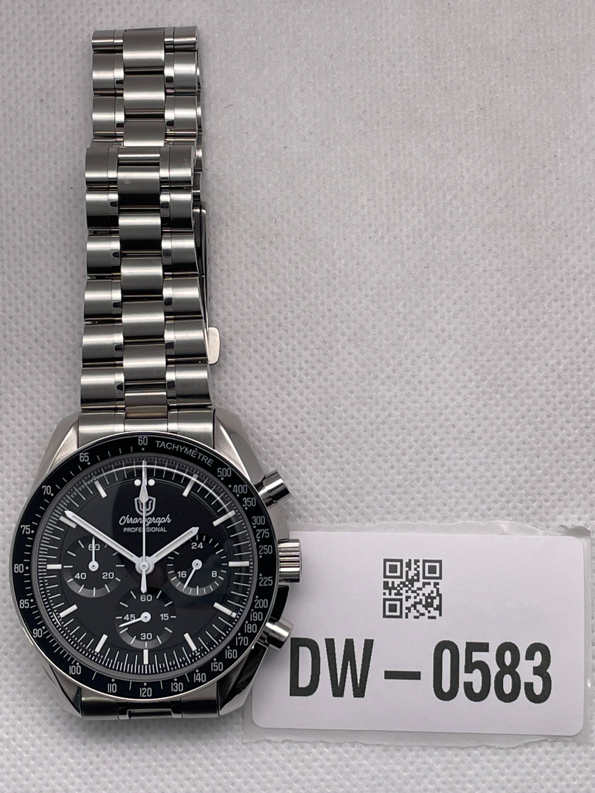 US Pre-Owned Watchdives WD1863 39mm VK63 Chronograph Watch
