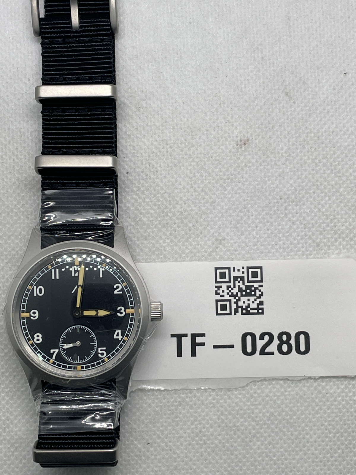 US Pre-Owned Militado 36mm D12 Sapphire Crystal Quartz Field Watch