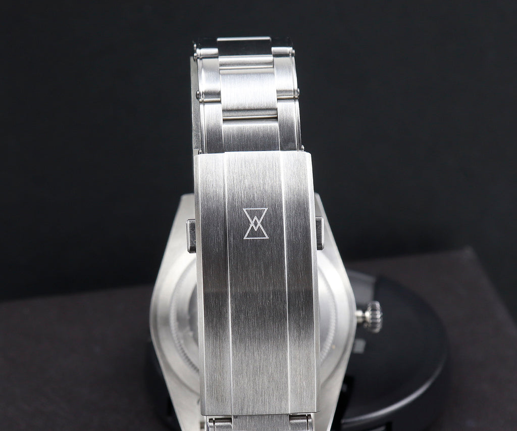 US Pre-Owned Cronos 37mm PT5000 Vintage Diver Watch L6033