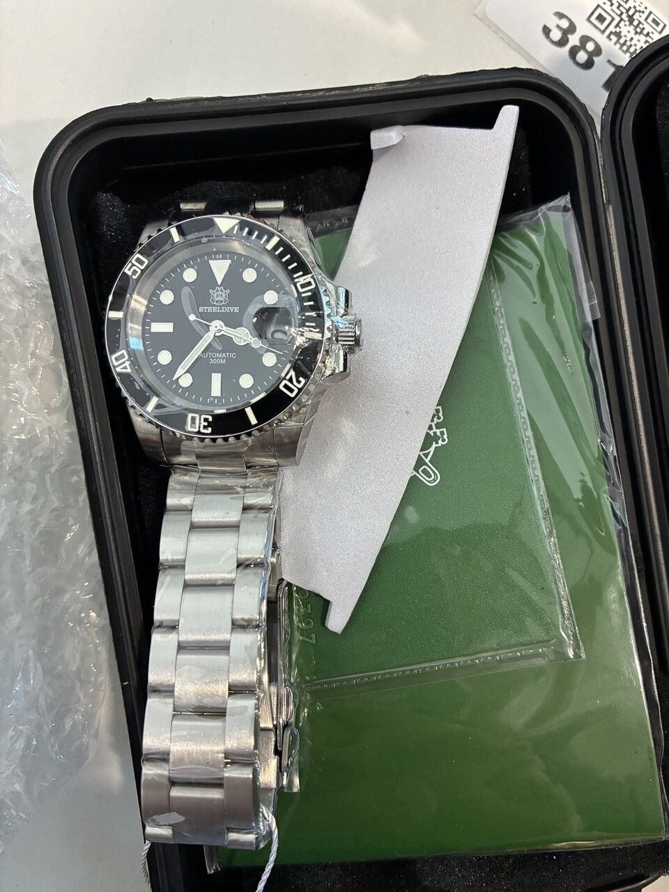 US Pre-Owned Steeldive SD1953 Sub Men Watch