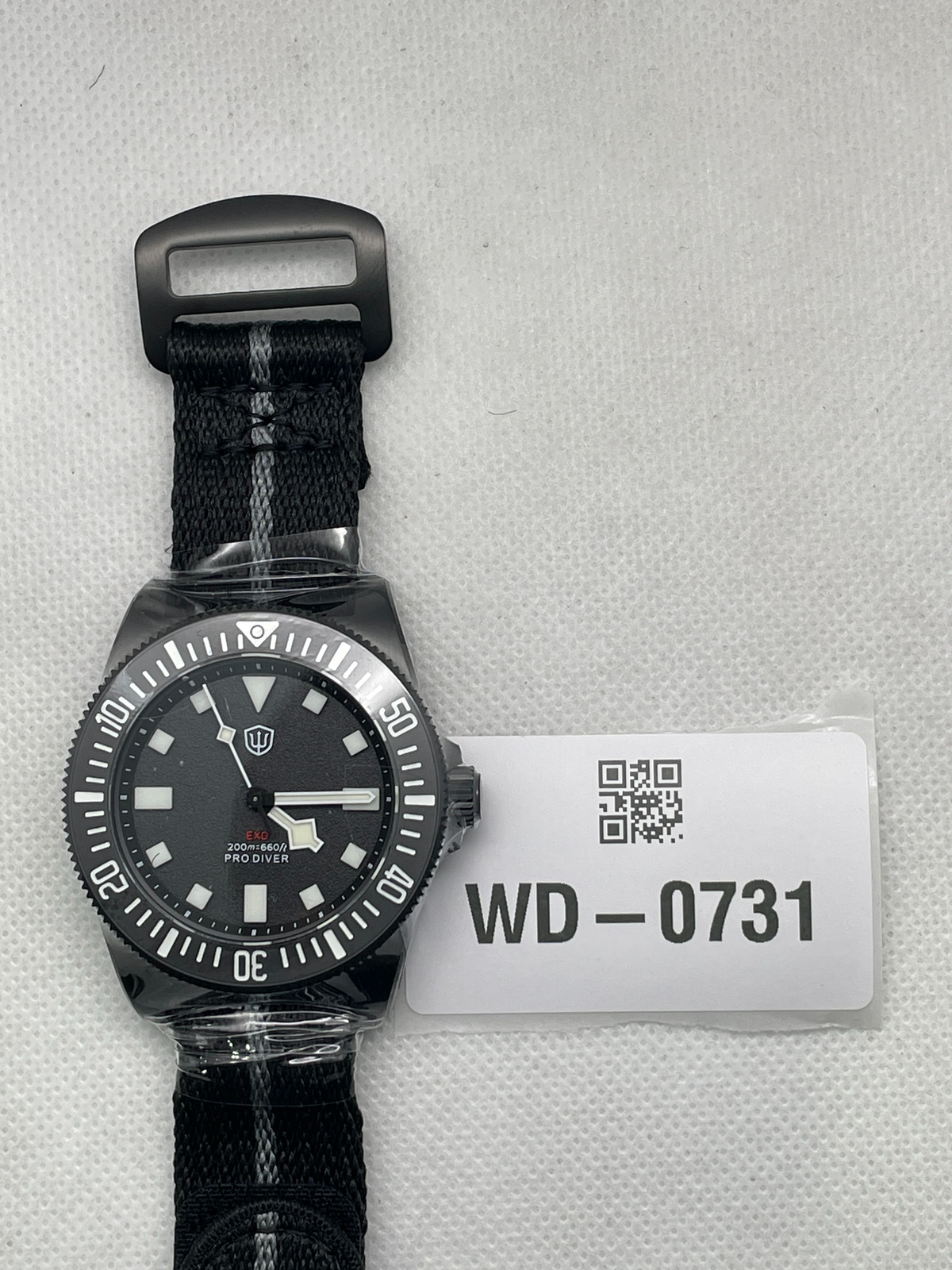 US Pre-Owned Watchdives 40mm EXD Titanium Diver Watch