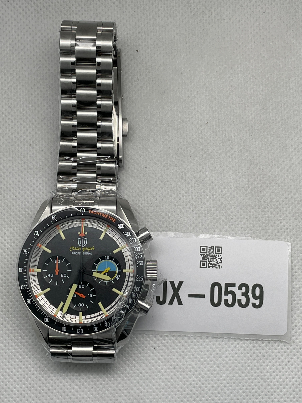 US Pre-Owned Watchdives WD1863 39mm VK63 Chronograph Watch