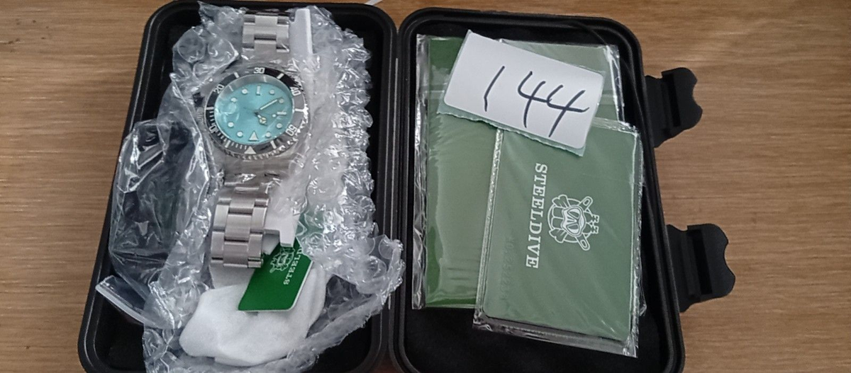 EU Pre-Owned Steeldive SD1953 Sub Men Watch