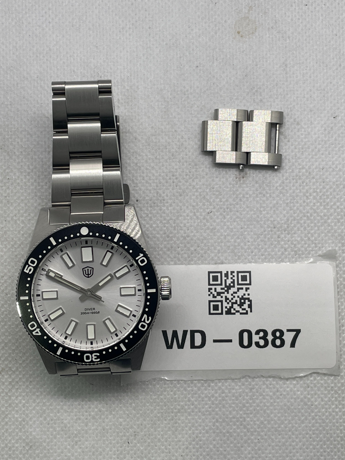 US Pre-Owned Watchdives WD1965 38mm VH31 62MAS Dive Watch
