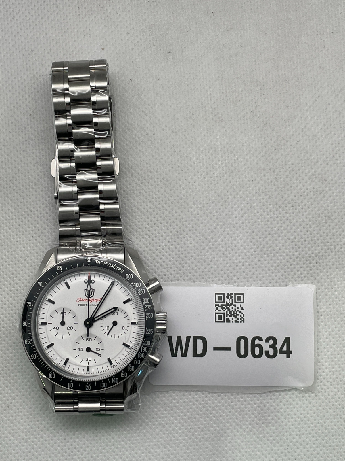 US Pre-Owned Watchdives WD1863 39mm VK63 Chronograph Watch