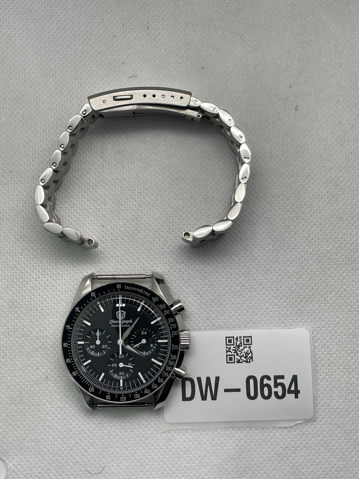 US Pre-Owned Watchdives WD1863 39mm VK63 Chronograph Watch