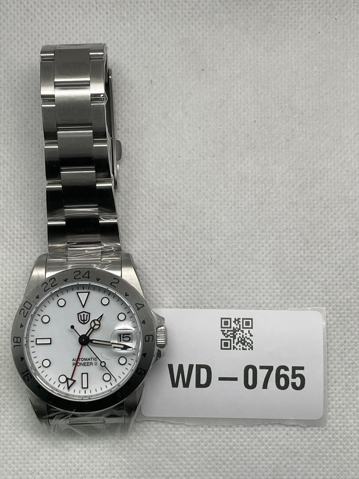 US Pre-Owned Watchdives WD16570B V2 37mm Automatic GMT Watch