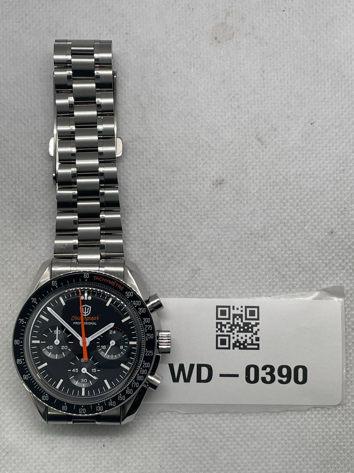 US Pre-Owned Watchdives 39mm VK63 Chronograph Watch WD1863