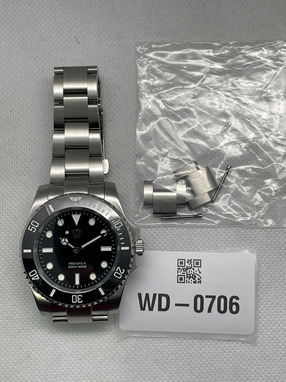 US Pre-Owned Watchdives WD1680Q V2 39mm VH31 Quartz Dive Watch