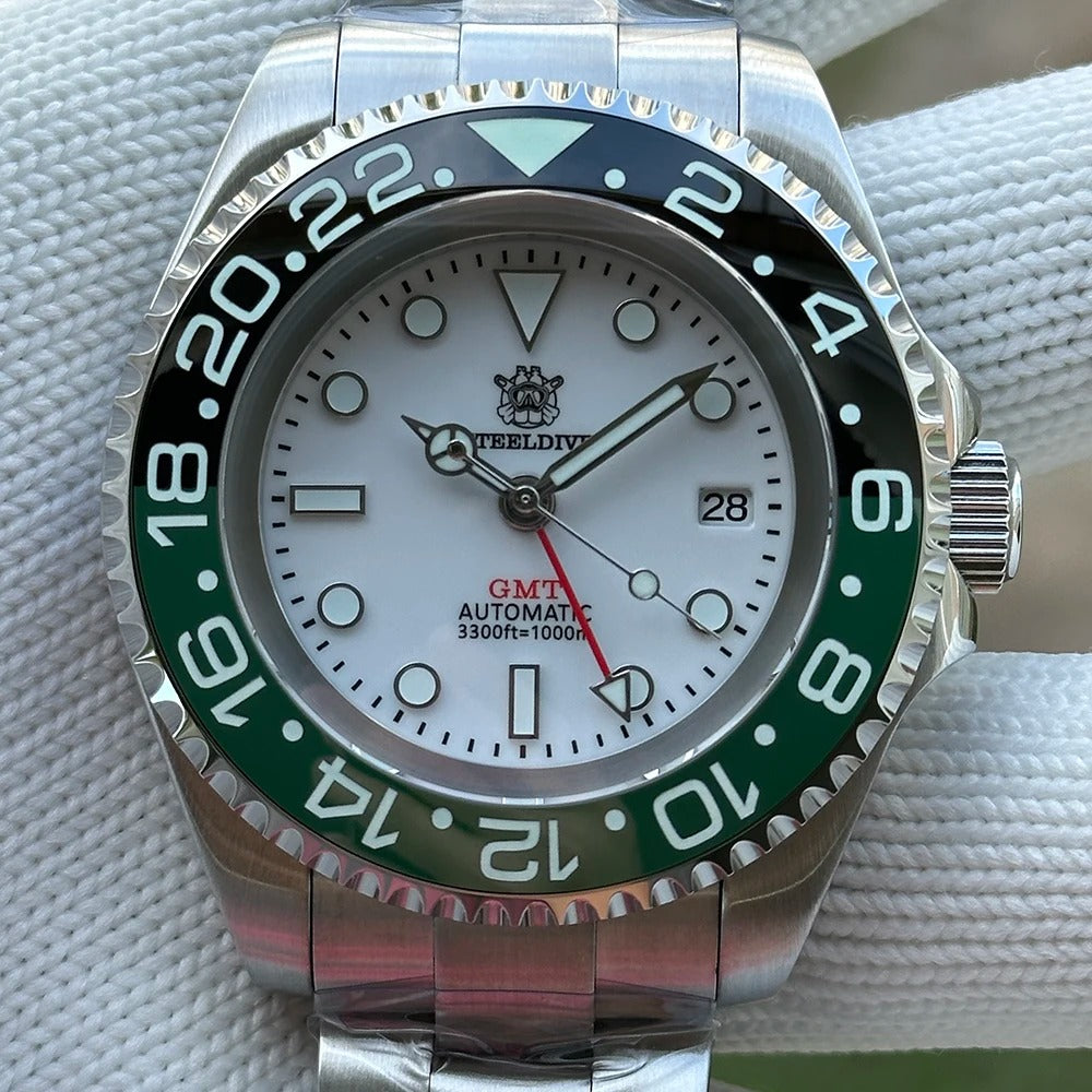 EU Pre-Owned Steeldive SD1964 45mm NH34 GMT Diver Watch