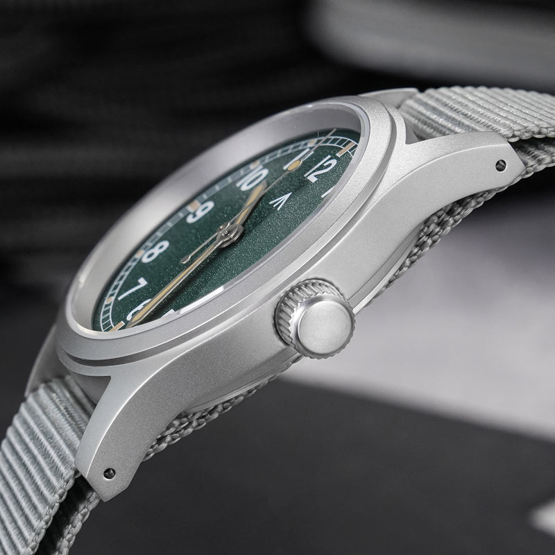 US Pre-Owned Militado ML12 38mm Retro Field Watch