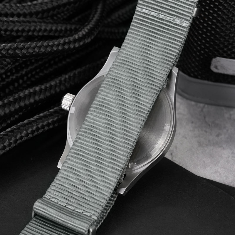 US Pre-Owned Militado ML12 38mm Retro Field Watch