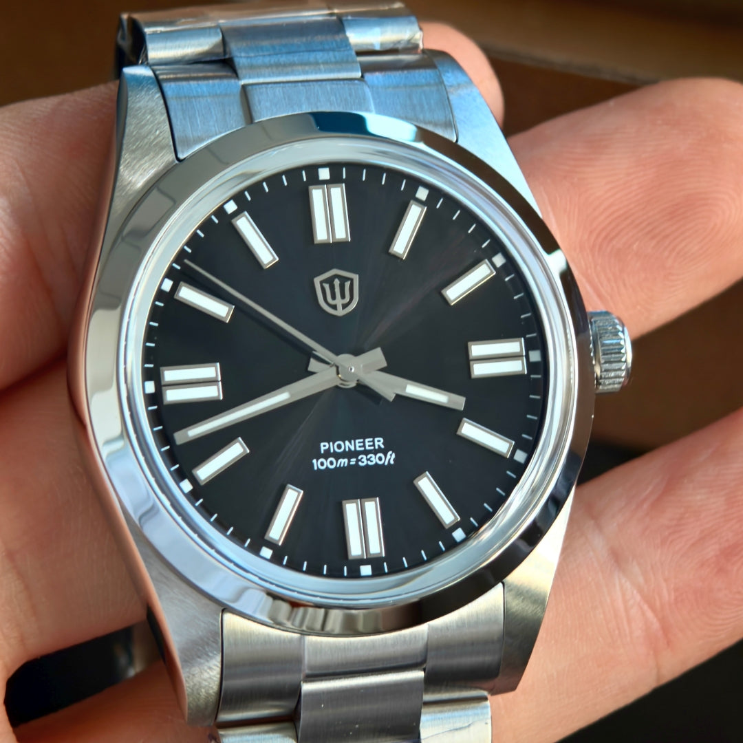 EU Pre-Owned Watchdives WD1016B 37mm Pioneer VH31 Men Watch